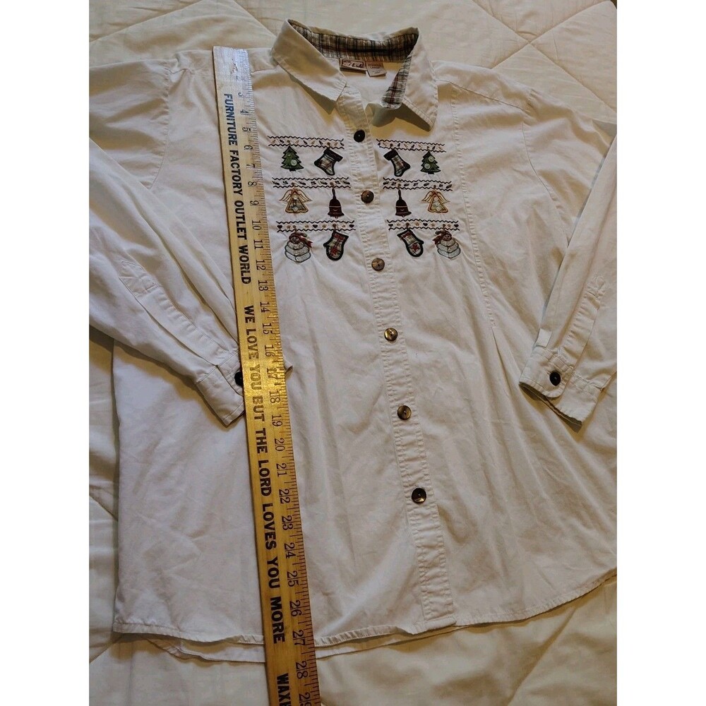 Vintage Woolrich Christmas Holiday Embroidered Button-Down Shirt Women's Large L - Picture 5 of 13